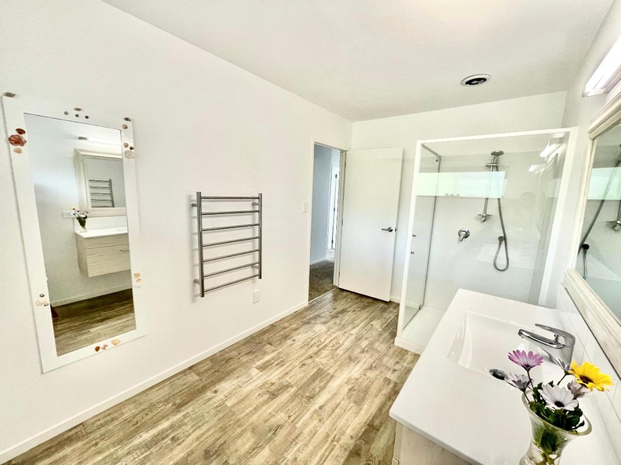 Getaway Waiheke- Stay Waiheke Oneroa Quarto foto