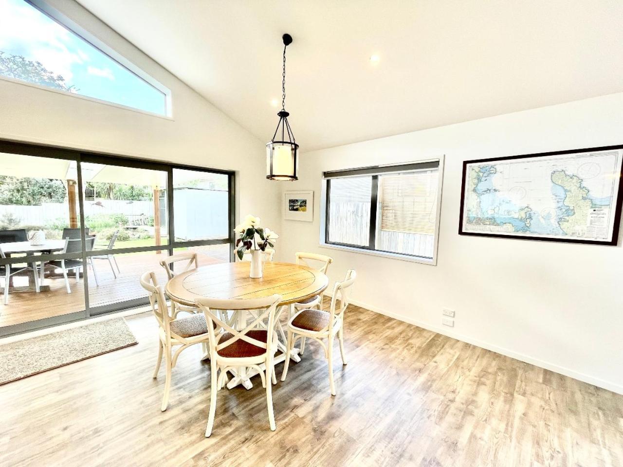 Getaway Waiheke- Stay Waiheke Oneroa Quarto foto